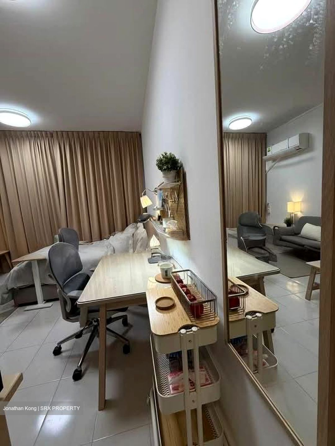 Calin Mansions (D14), Apartment #587134291